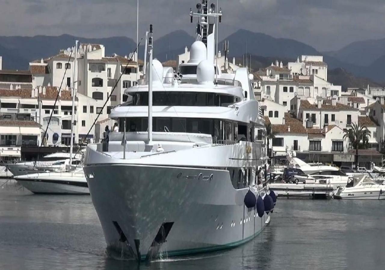 Beachfront Luxury Apartment, Puerto Banus, Marbellac Extérieur photo